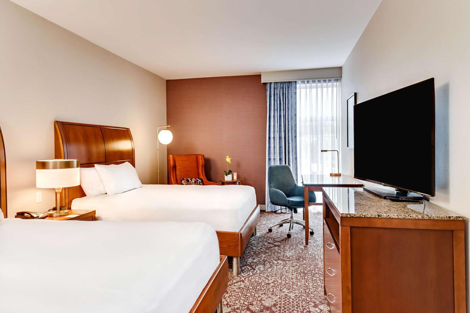 Hilton Garden Old Town National Harbor